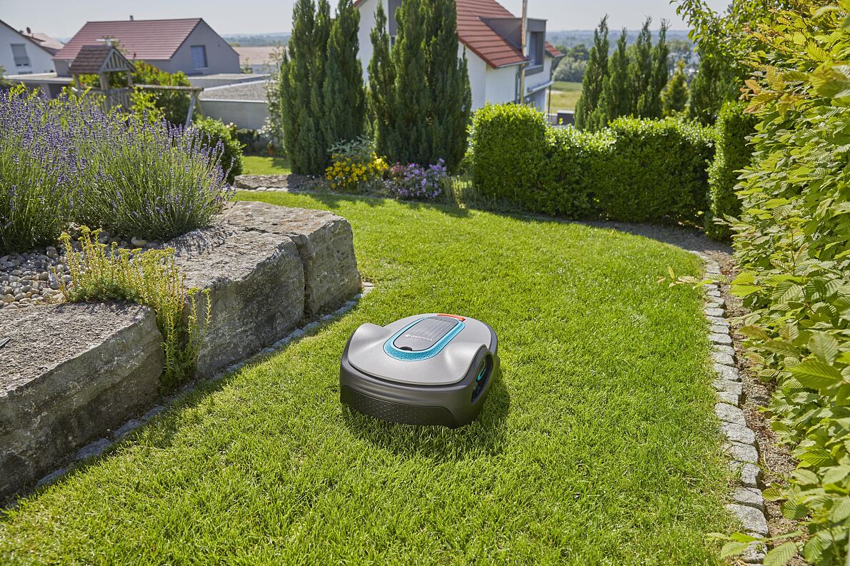 GARDENA Robotic Lawnmower Sileno Life 