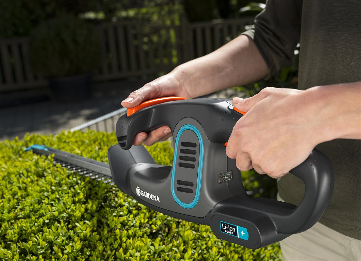 Cordless and convenient assistants to help care for your garden